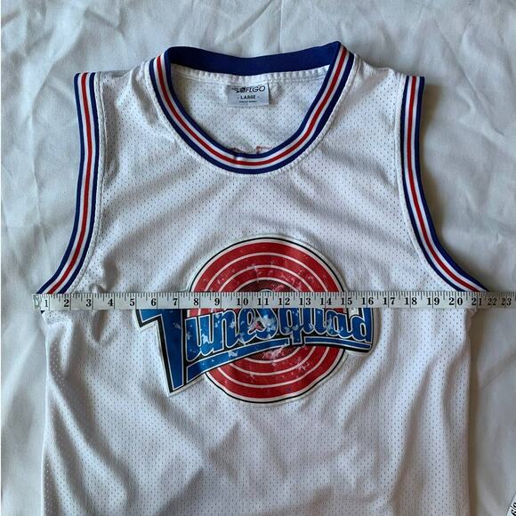 Looney Tunes Tunes Squad Bugs Jersey White L - Picture 7 of 7